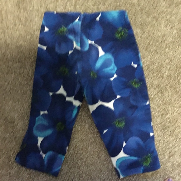 Girls Guess Crop Pants - Picture 4 of 5